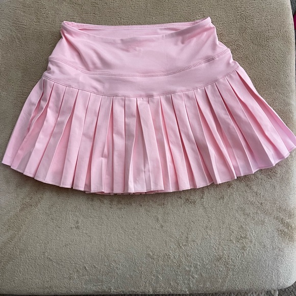 Gold Hinge Pants - Gold Hinge Pleated pale pink Tennis Skort with wide waistband